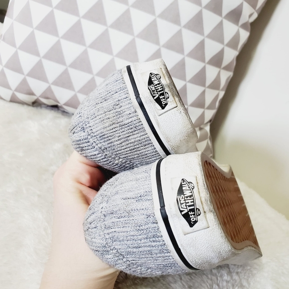 Vans Unisex Old Skool Rib Knit Corduroy Skater Sneakers 7 - Picture 4 of 6